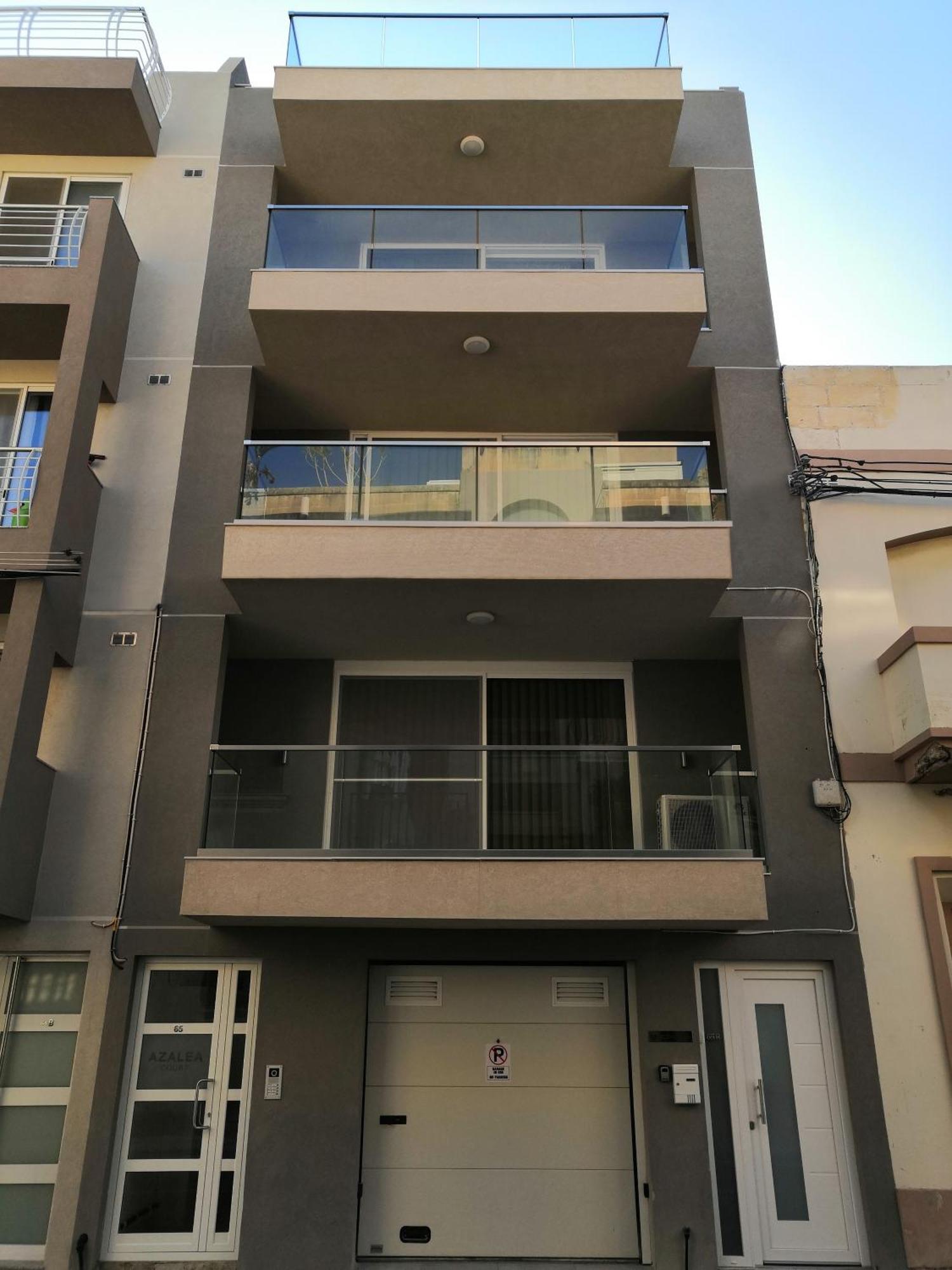 Modern Apartment With Large Outdoor Area - Sleeps 7, Close To Malta International Airport Luqa Zewnętrze zdjęcie